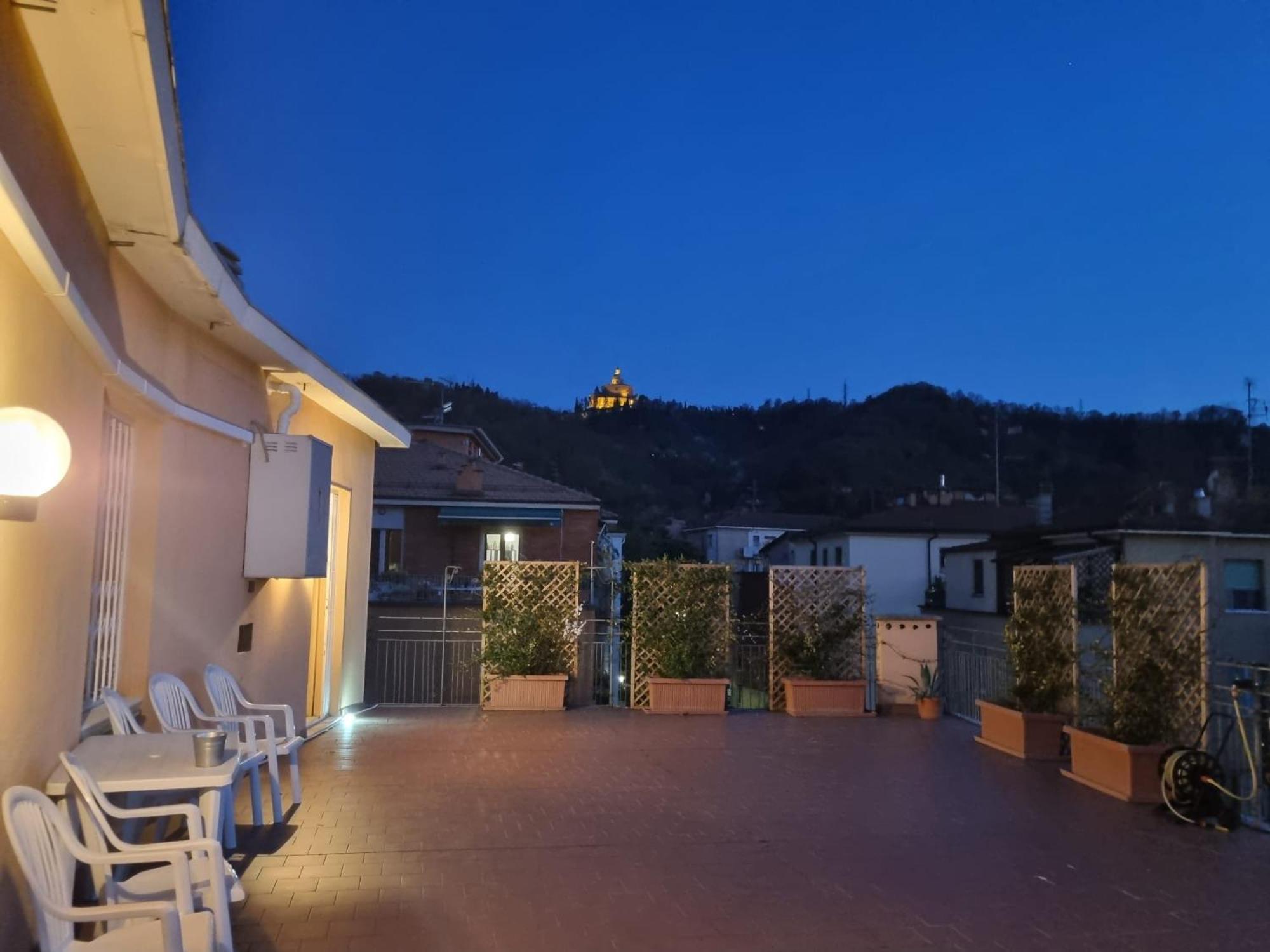 Attico Vista San Luca Διαμέρισμα Μπολόνια Εξωτερικό φωτογραφία